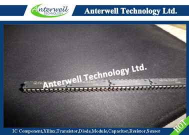 China HD74LS245P Single 8-bit Bus Transceiver holt integrated circuits supplier