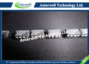 China LTC1144CN8 Switched-Capacitor Wide Input Range Voltage Converter with Shutdown supplier