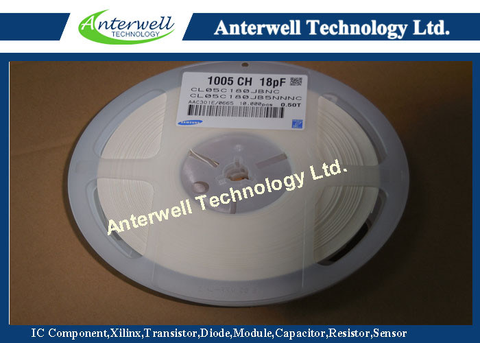 SMD Ferrite Bead Core NPO Ceramic Capacitor 18pF SMD0402